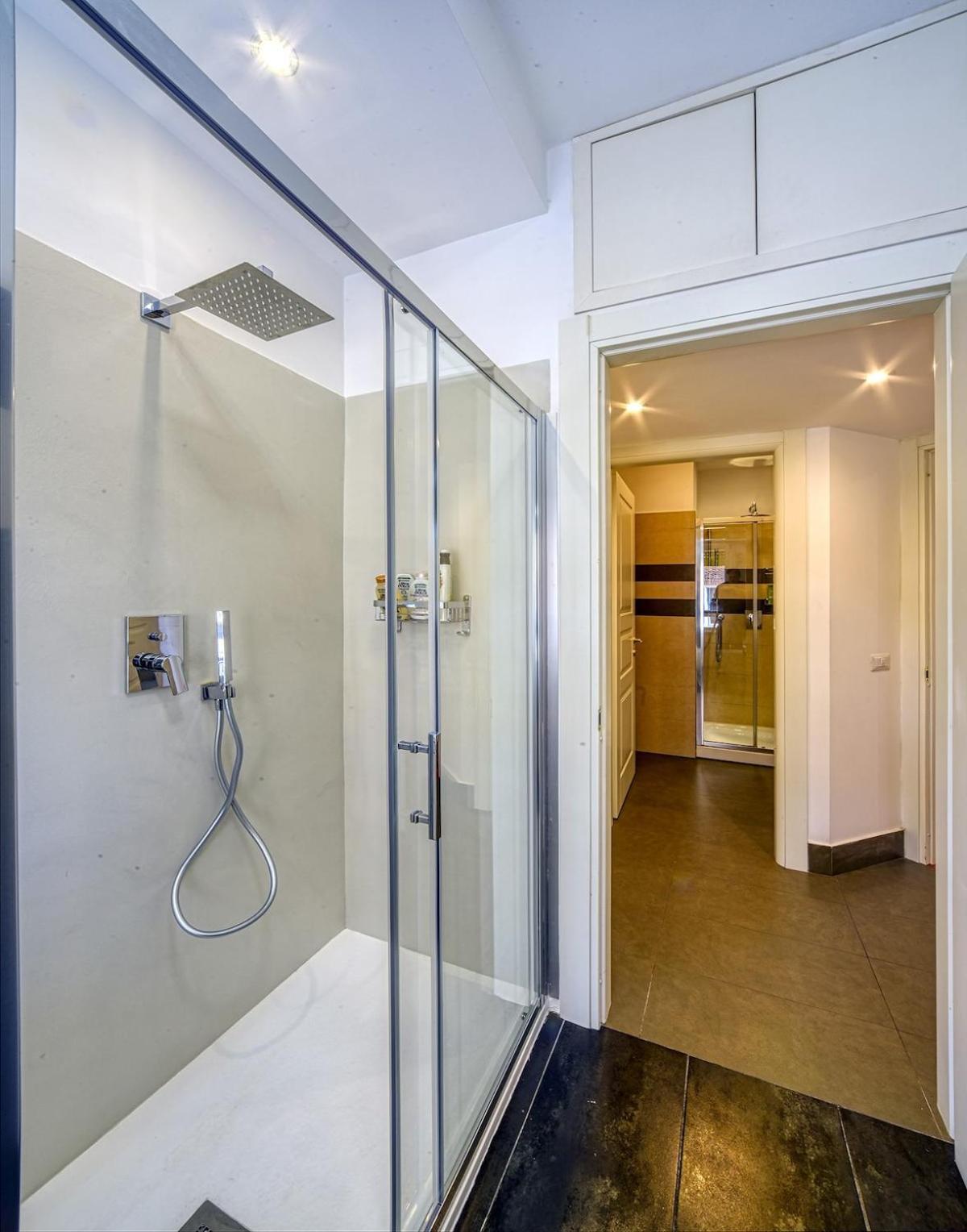 Apartment Vatican Domus Clavdia 2-bdr Rome